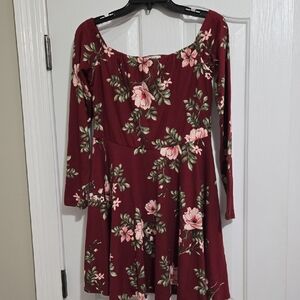 Nine Britton Burgundy Floral Long Sleeve Dress